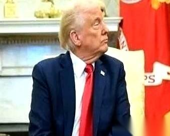 特朗普那种“上午笑脸相迎、下午翻脸制裁”的把戏，终于踢到了铁板。6月22日，中方