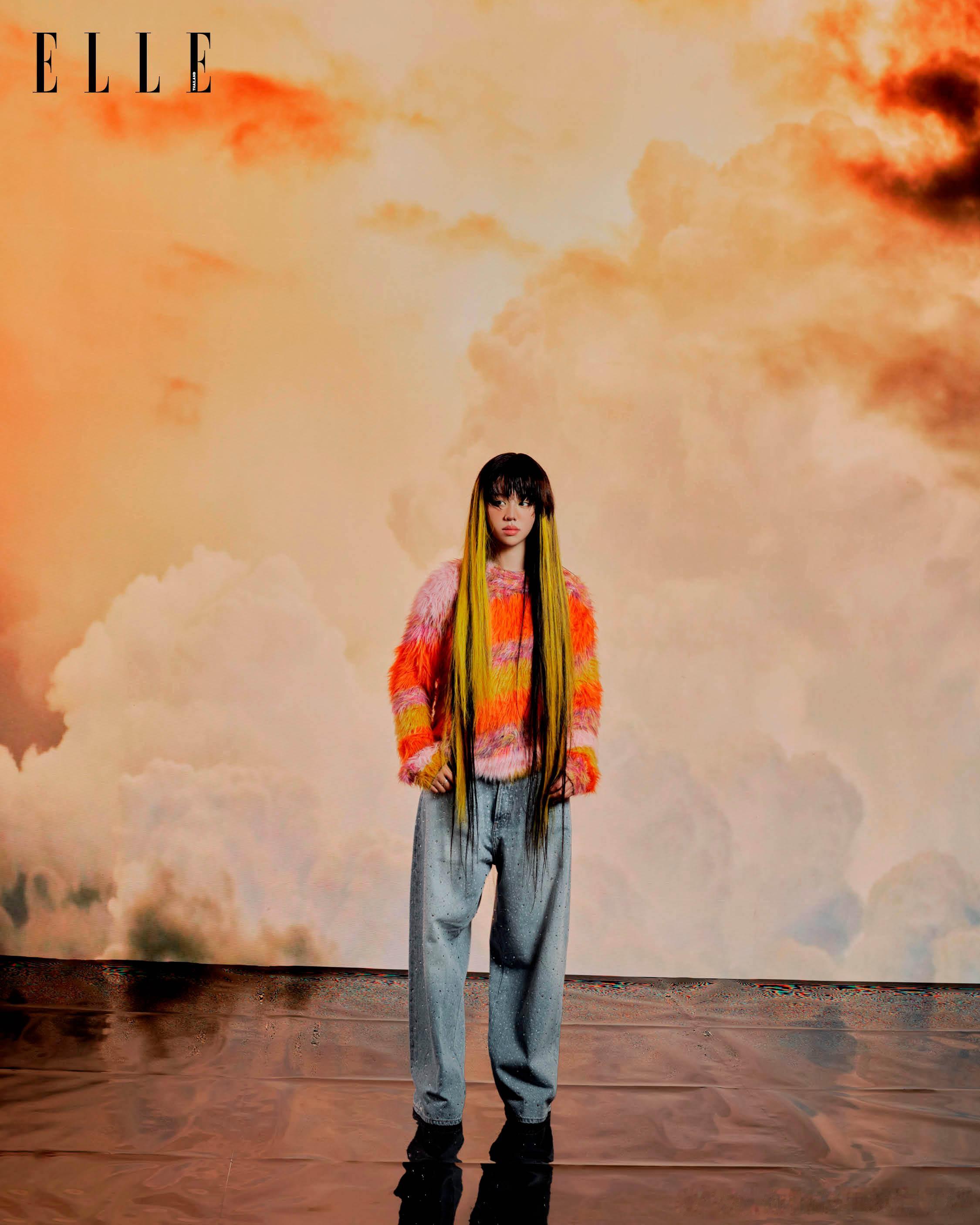 #韩京京把照片穿身上##ELLE镜头下的韩京京# ELLE 镜头下的韩京京，其美