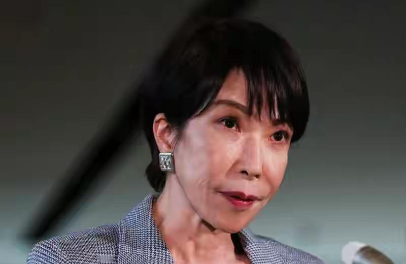 英国发现，解放军舰艇正大量集结，数量超100艘，国防部沉默不语

英国路透社突然