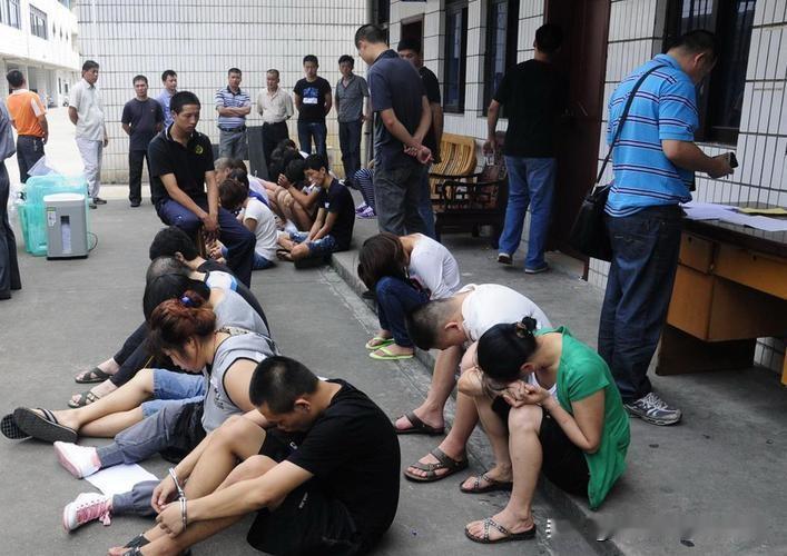 你上过传销的当吗？听听这位大哥是怎么说的

大家可千万别拿传销当笑话听！我当年可