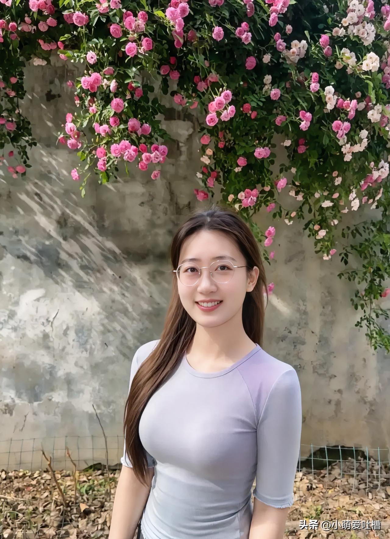 戴眼镜都无法遮挡美的底蕴，假如她单身，你愿娶她做媳妇吗？