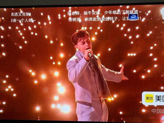 歌手直播艾略特输给尤长靖《Unchained Melody》作为传唱数十年的金曲