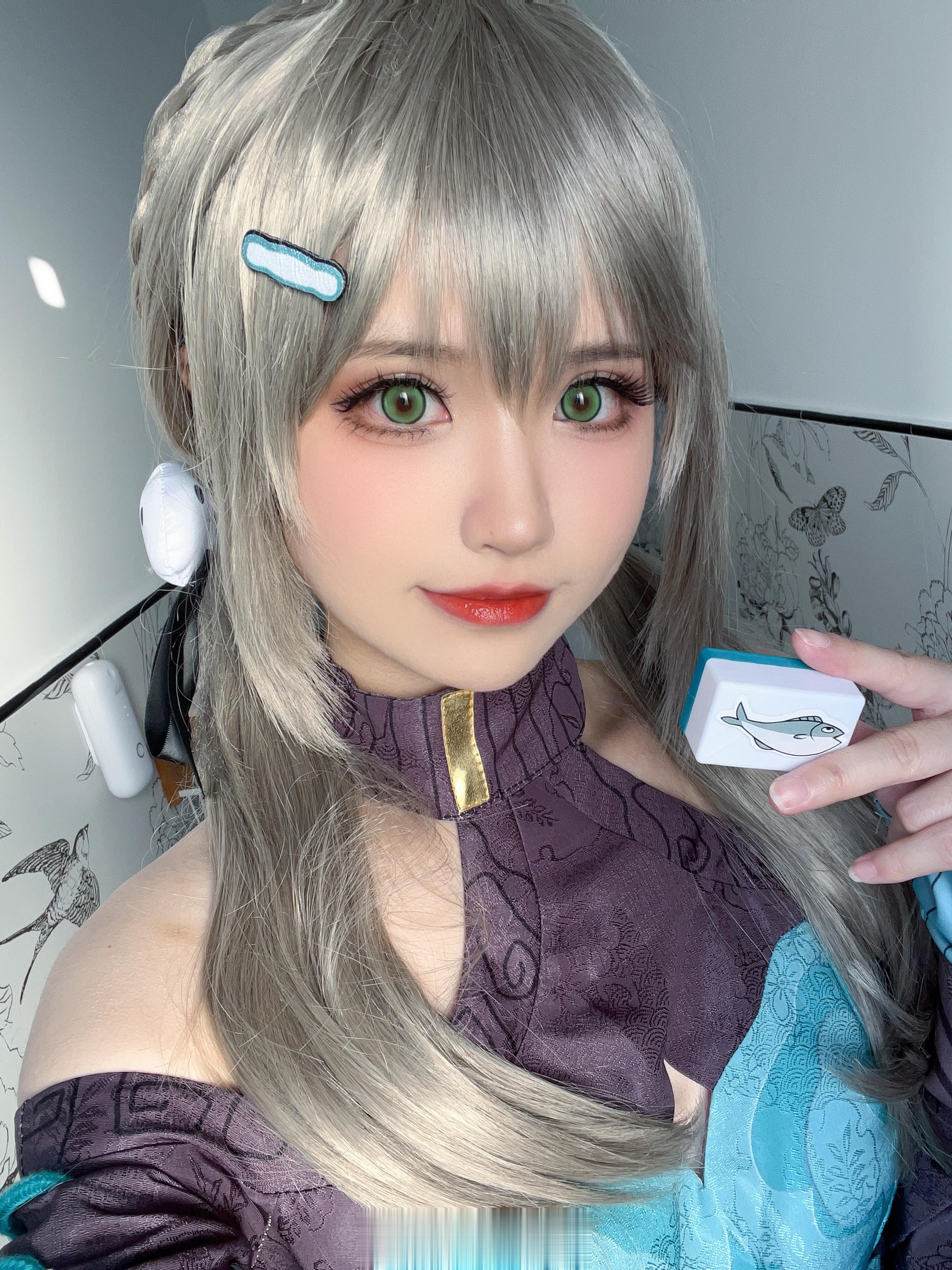 #崩坏星穹铁道[超话]##cosplay# 今天的牌运当然是把把杠开💰#二次元