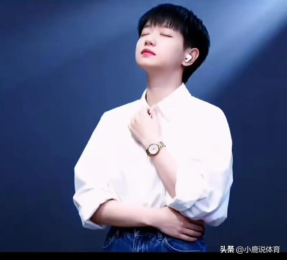 孙颖莎到底有多招人疼？
一喊外号就破防。
小豆包软萌可爱。
莎莎莎宝超亲昵。
奶