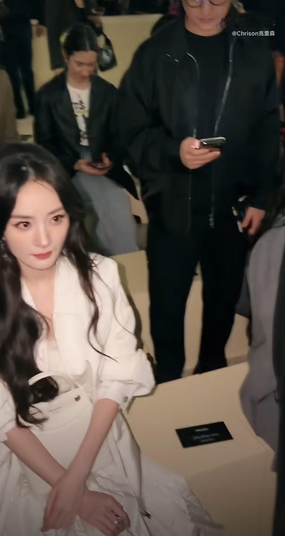 Prada直播 杨幂真的好闪耀