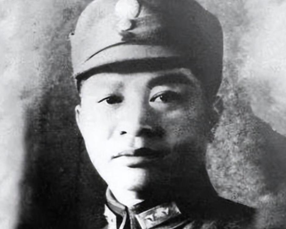 当年叶挺若没牺牲，有没有可能成为十大元帅之一？

1946年4月8日，叶挺乘飞机