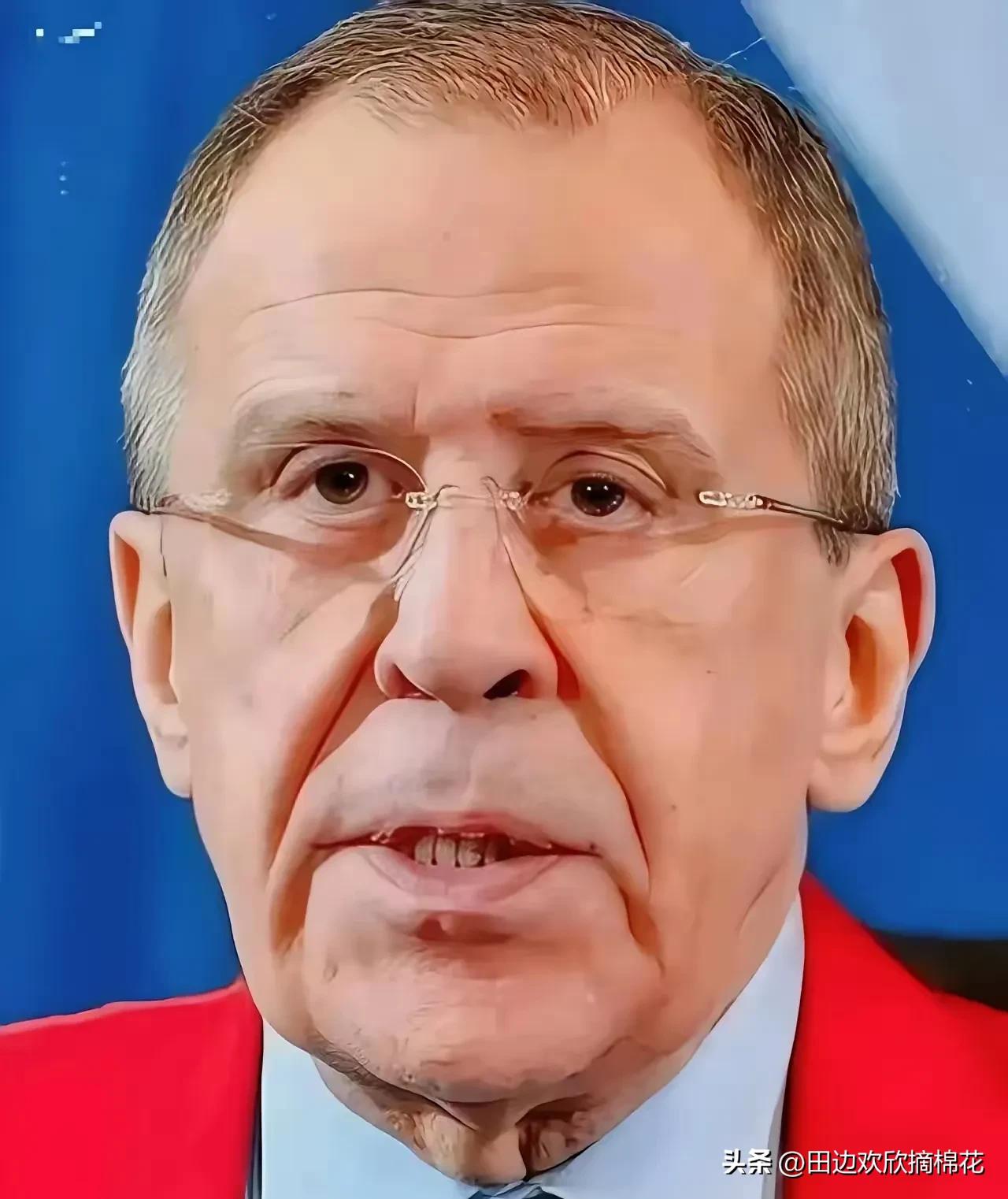 话音刚落，西方集体破防了。俄罗斯外长拉夫罗夫直接交了底：“谁敢侵犯中国领土，俄罗