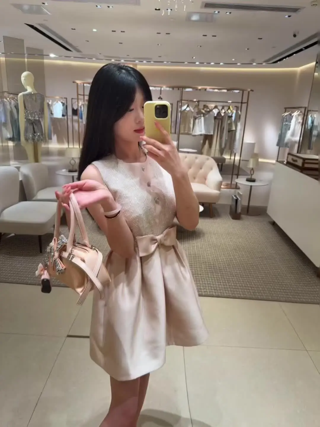 甜妹 对镜拍