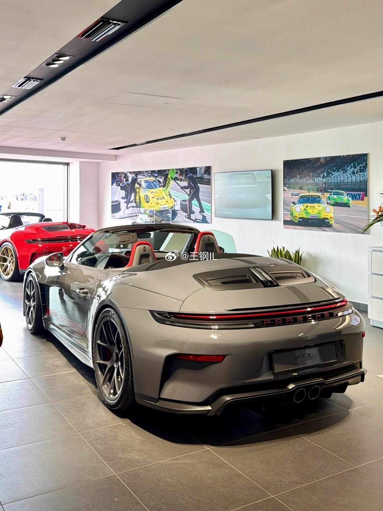 保时捷新款 911 GT3 S/C 将敞篷驾驶的兴奋体验融入到了 GT3 车型中