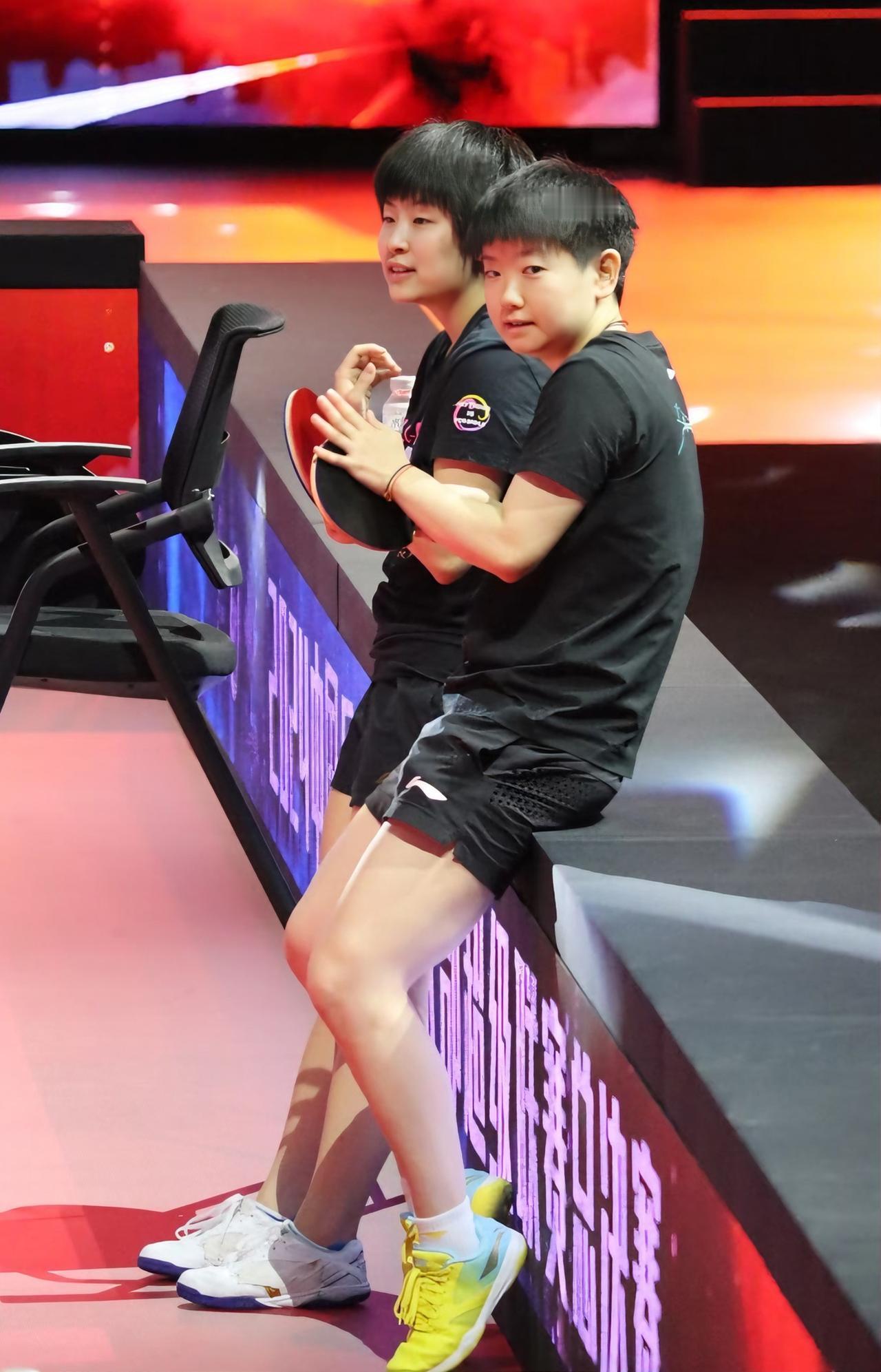 桥本帆乃香与佐藤瞳在常规挑战赛和球星挑战参赛，
让国乒女队夺冠的难度加大，
需要