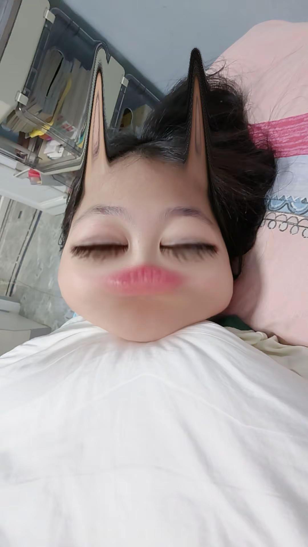 哎呀，我现在心情非常复杂，我他妈为啥英语能考成这狗样