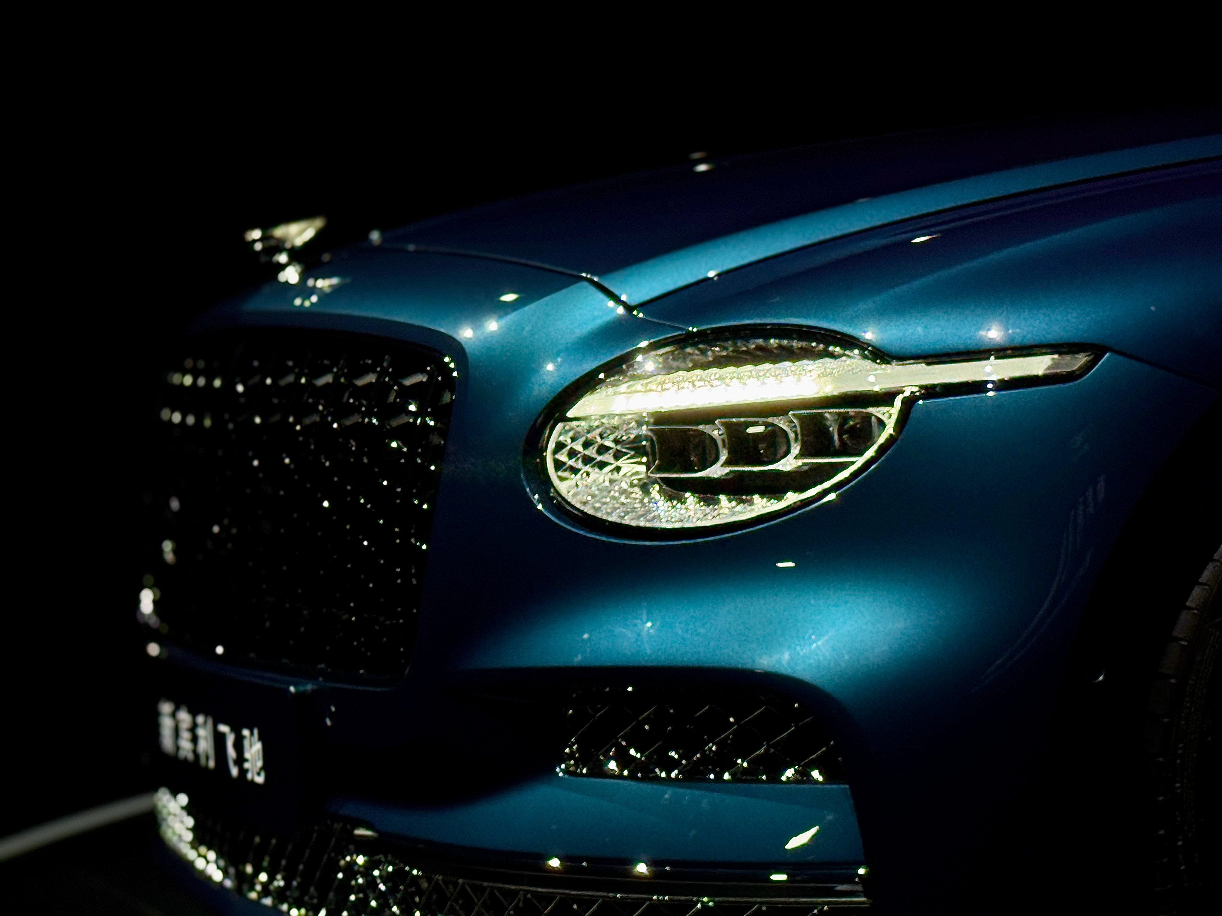BENTLEY THE NEW FLYING SPUR新宾利飞驰！新的外观更为年