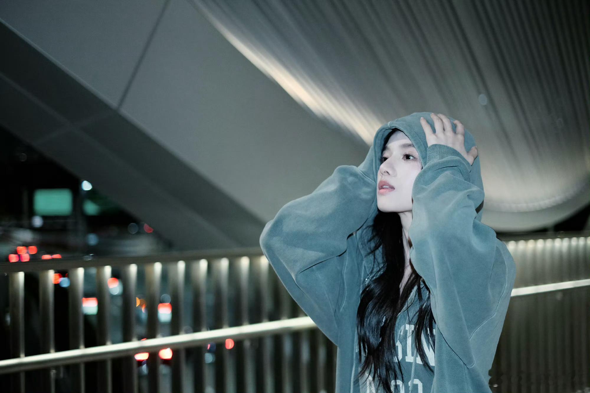 啊啊啊啊啊好美啊好有氛围感啊宝宝！！我爱你女神​​​