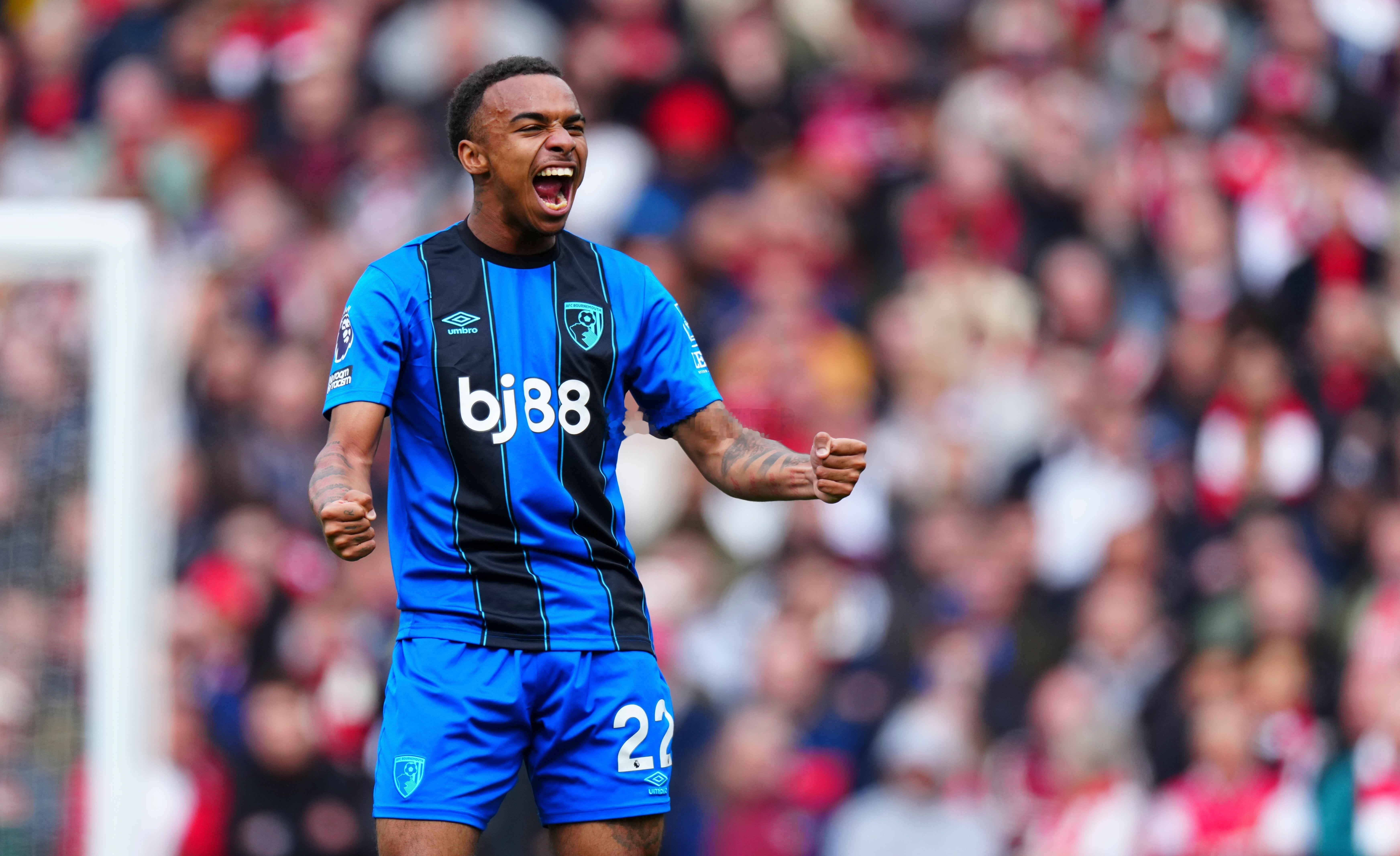 身价4000万！阿森纳有意19岁前锋克鲁皮，他合同无解约条款克鲁皮在对阵阿森纳两