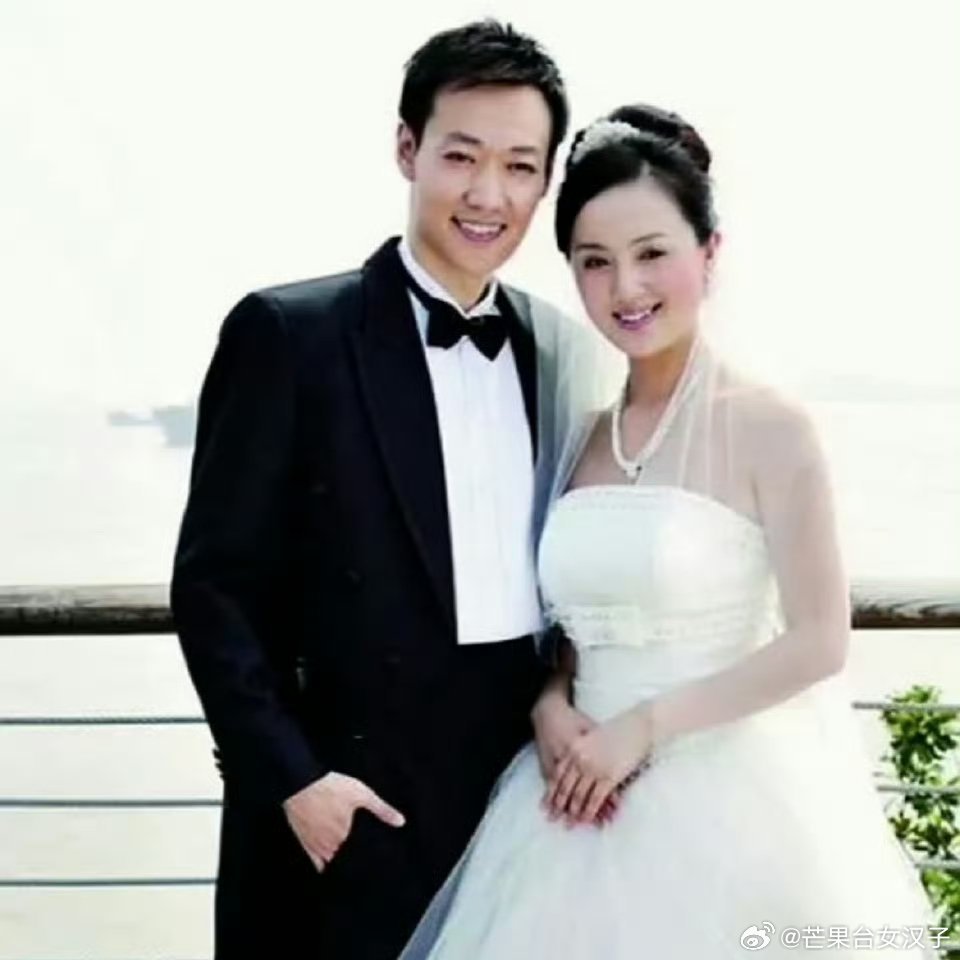 朱媛媛夫妇工作室分别叫本源和本卿最美好的爱情❤️ ​​​