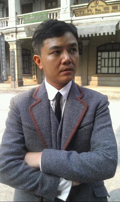 黄超，男，籍贯湖北荆州，影视演员。身高177cm，体重64kg，毕业院校上海戏剧