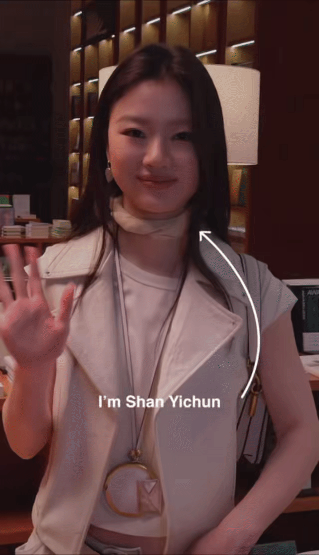 噗 才刷到这个 礼貌微笑 