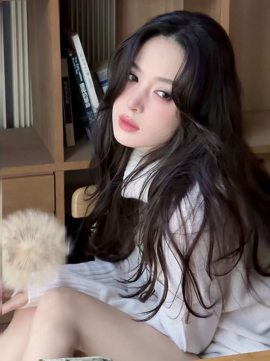 娜扎头像大户上新  神仙娜扎在线投喂美图！各式造型美到封神，每一张都能直接封神当