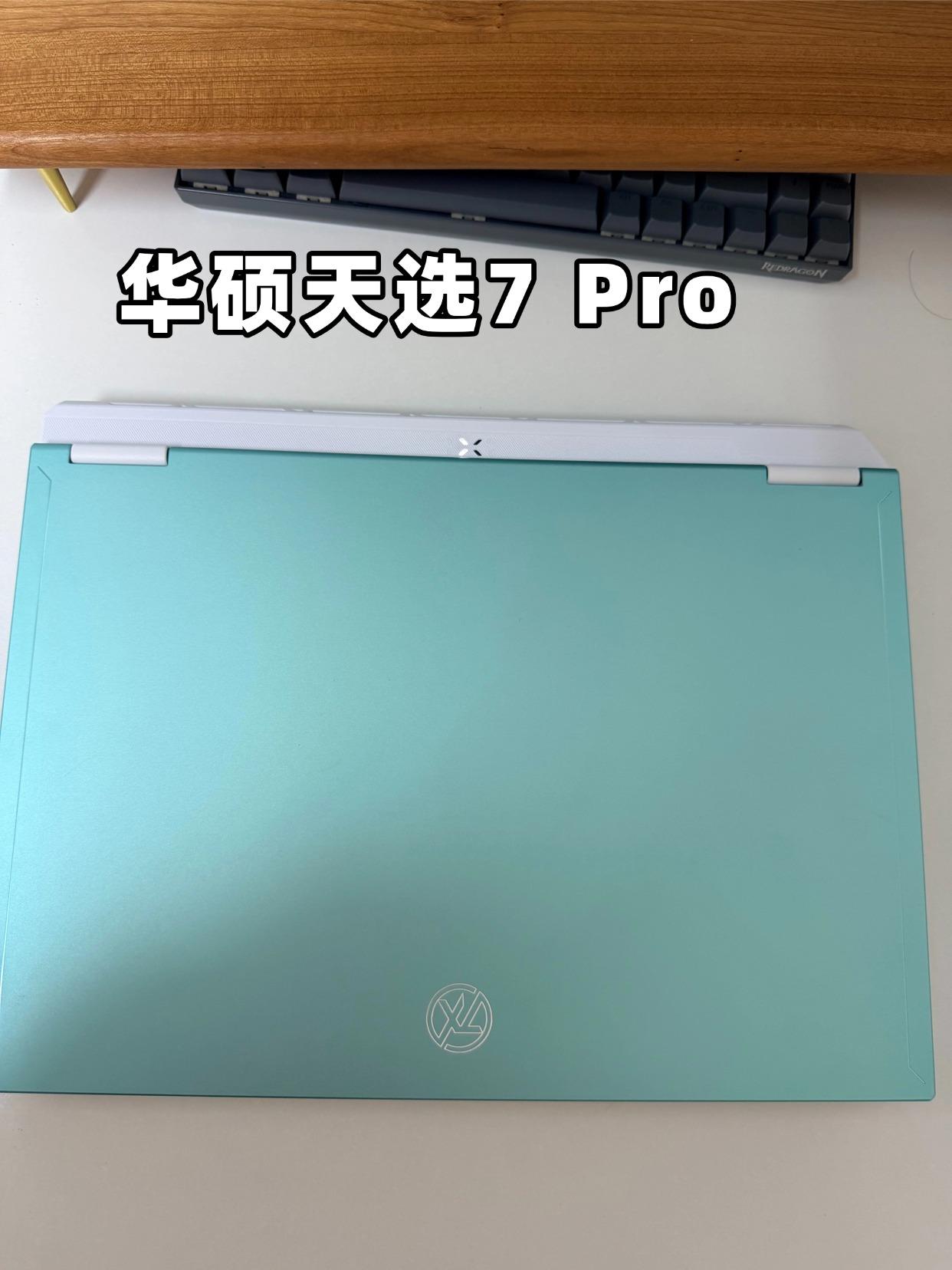 准大学生选Mac还是Win？纠结麻了😵
查完分悬着的心算是落下了，接下来该纠结