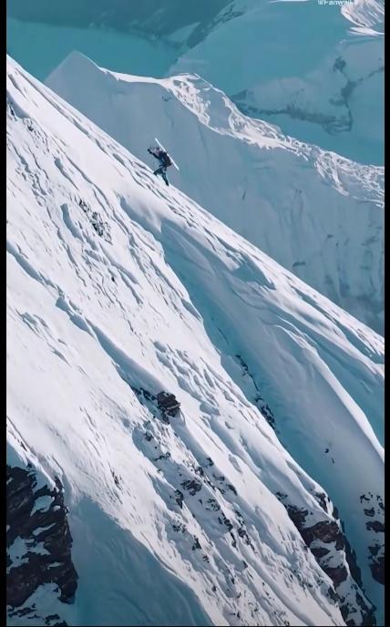 厉害了！不带氧气登珠峰，滑雪下珠峰。