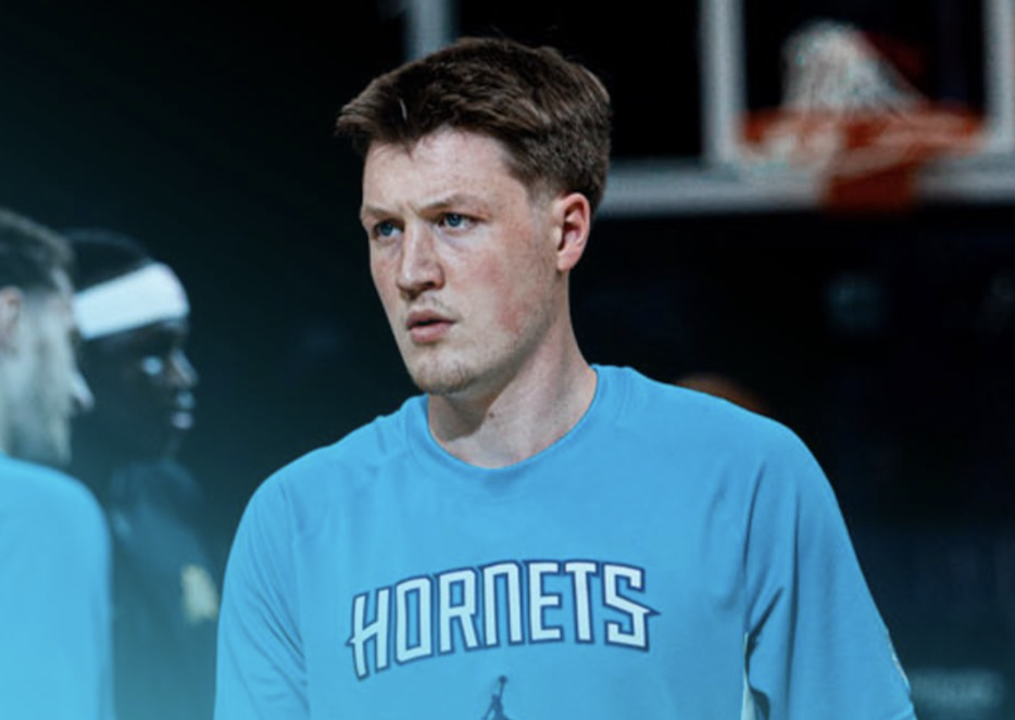 最后一期新秀榜：克尼普尔继续领跑，弗拉格VJ分列二、三位