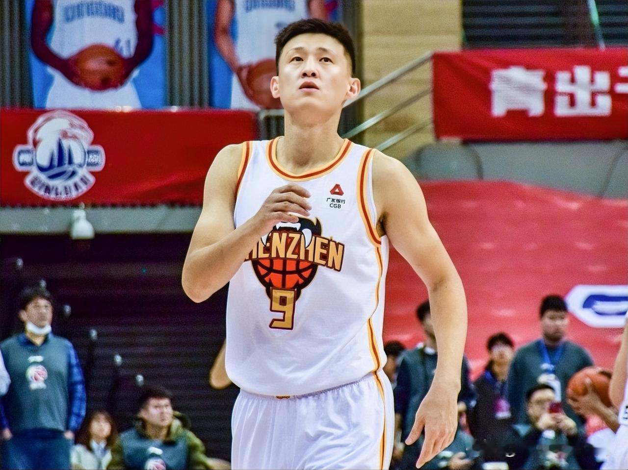 致命隐患！周鹏G2深陷犯规麻烦，5犯拖累深圳，急需调整状态。

CBA季后赛半决