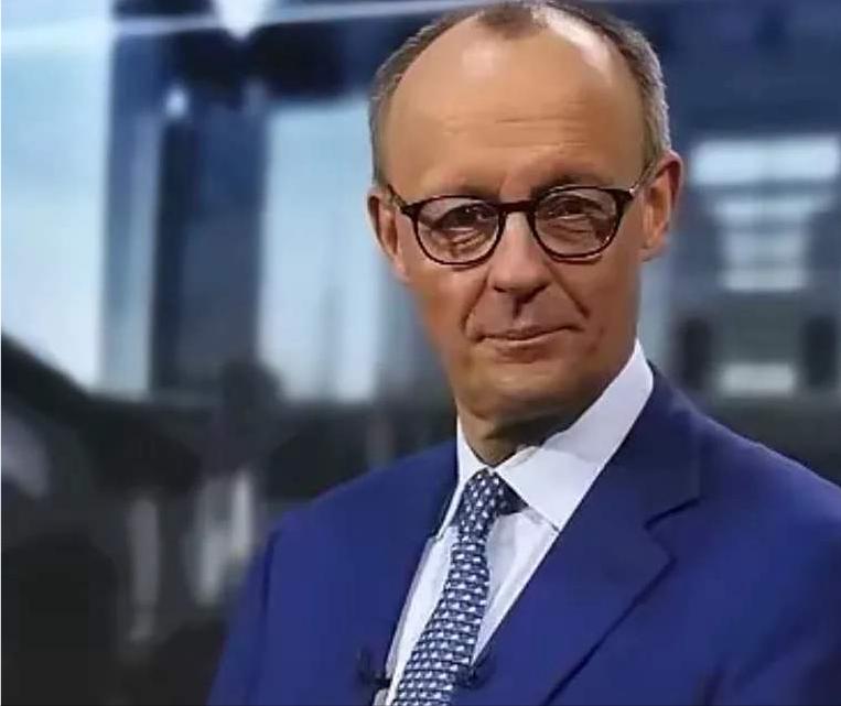 德国就是厉害，发现乌克兰不听话了，直接甩出王炸，把北溪的嫌疑犯抓住了，现在就可以