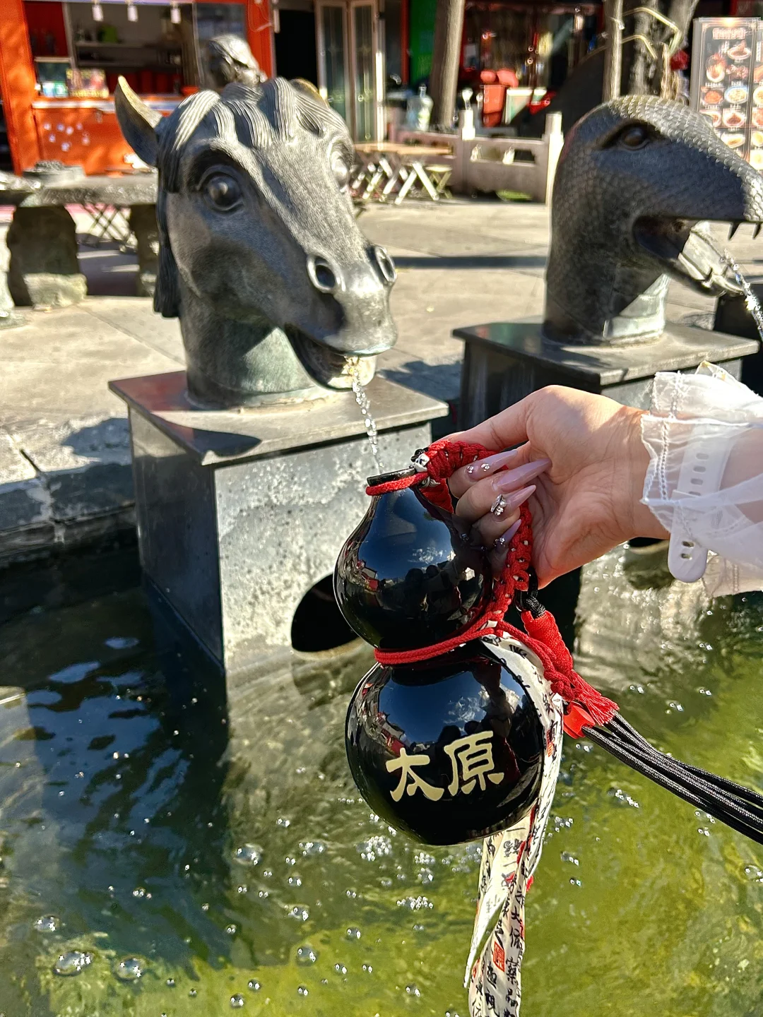 在太原柳巷！拎着被人问了一路……