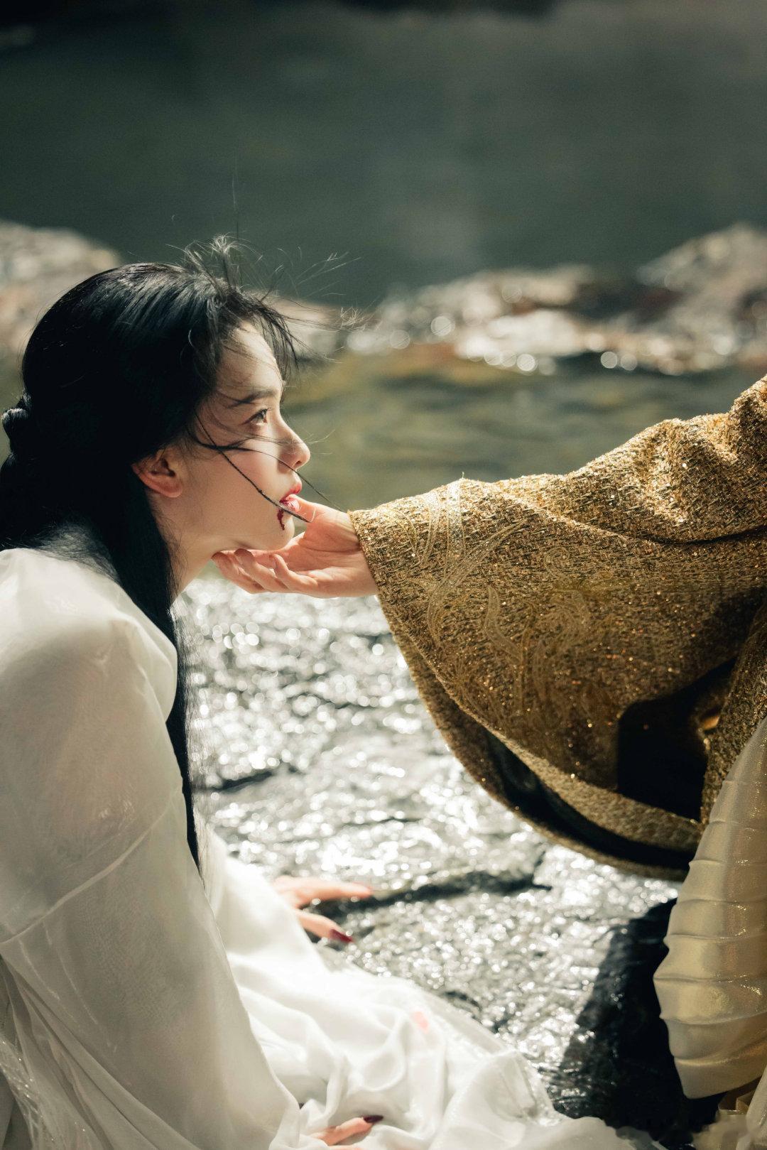 陈都灵月鳞绮纪ost上线陈都灵月鳞绮纪ost新歌上线热度爆棚！陈都灵月鳞绮纪专属