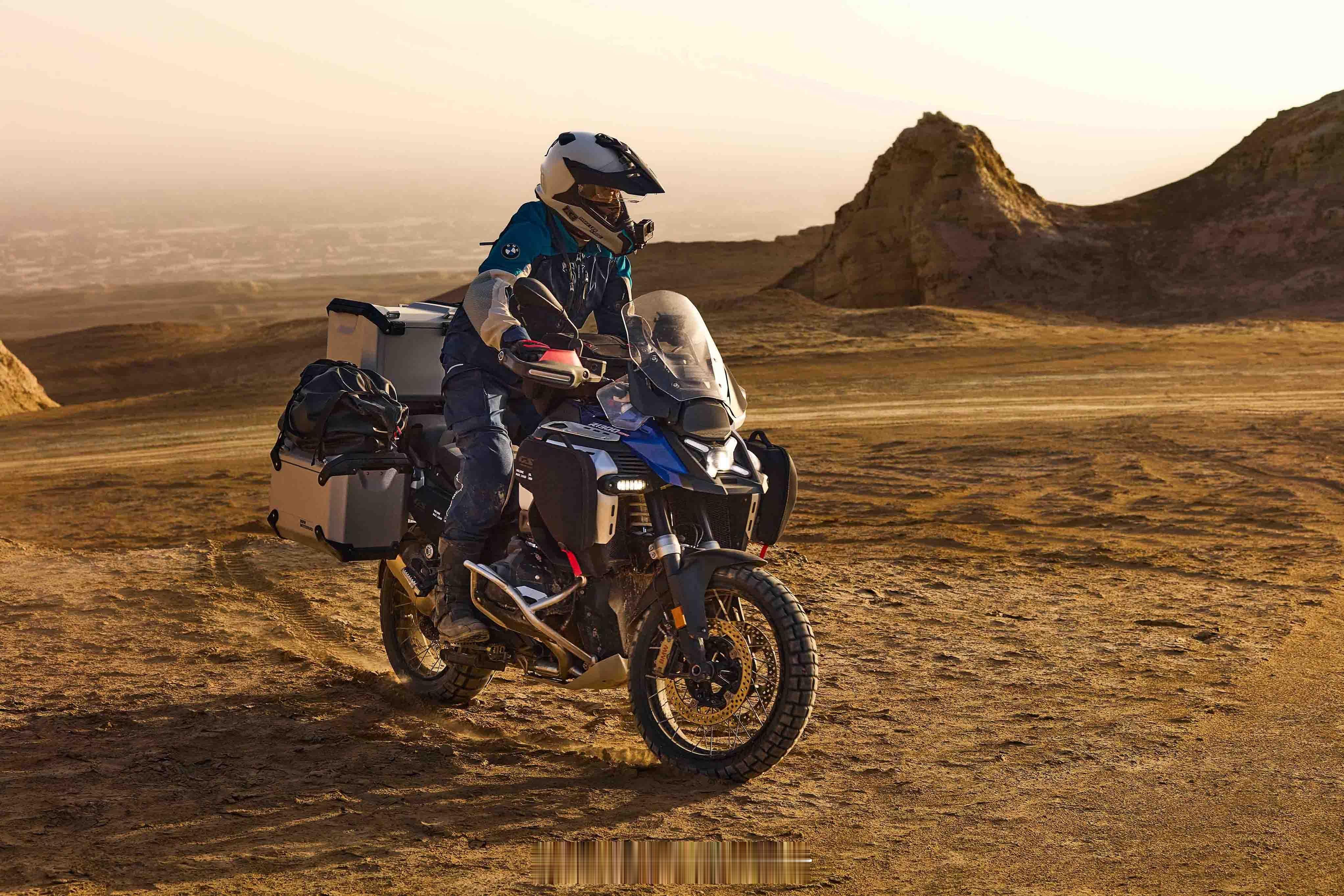 宝马全新旗舰探险摩托车R 1300 GS Adventure正式上市[舔屏][舔