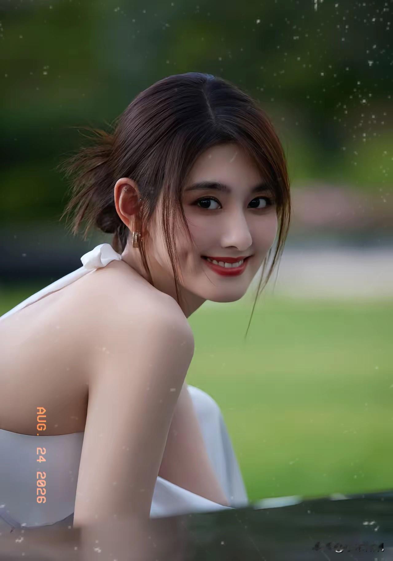 我有一个大胆的猜测，
演员韩沛颖，
很有可能是张嘉益演艺生涯中，遇到的最看走眼的
