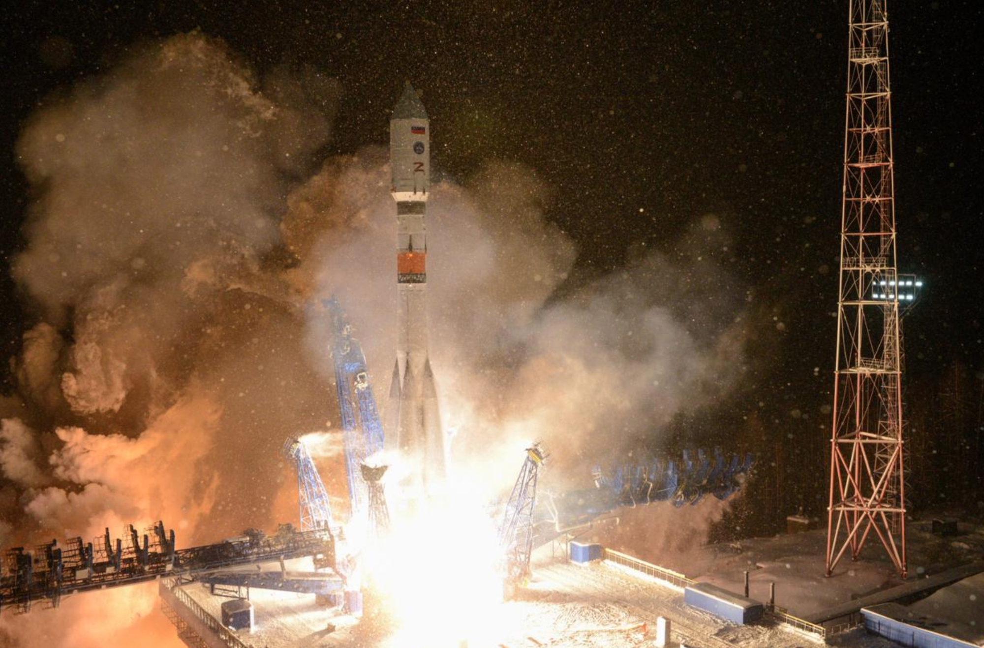 昨天02:59，俄罗斯空天军部队在普列谢茨克使用Soyuz 2.1b Frega