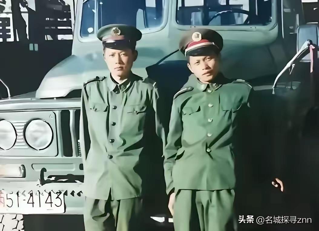 四川退伍兵救下跳河母女，带回家暂住，临别时母亲一句话让全场泪崩：嫁给我儿子吧！