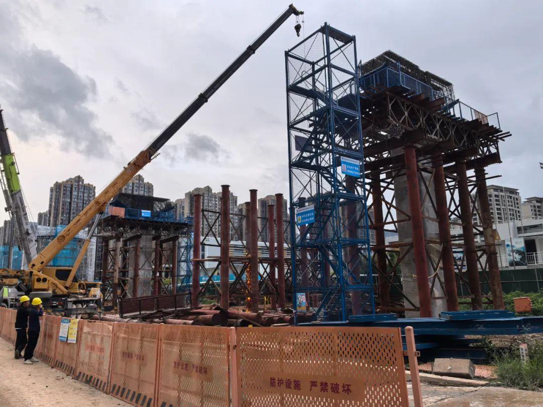 福州前横路快速化改造桩基施工完成近七成，力争明年基本完成桥梁桩基施工

#福州身