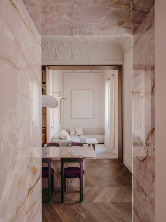 粉色也可以克制优雅 🎀 巴塞罗那公寓