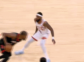 杜兰特三分准绝杀太阳！
北京时间1月6日，火箭与太阳的比赛来到最后时刻，在仅有5