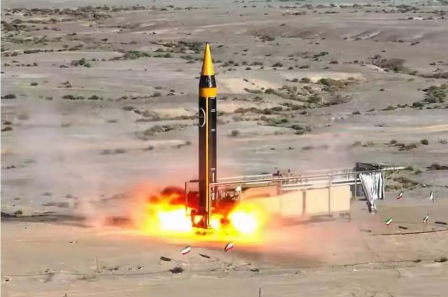 【热点评述】伊朗发动“真实承诺-4”第83轮行动，重大打击以色列的军队的驻地和储