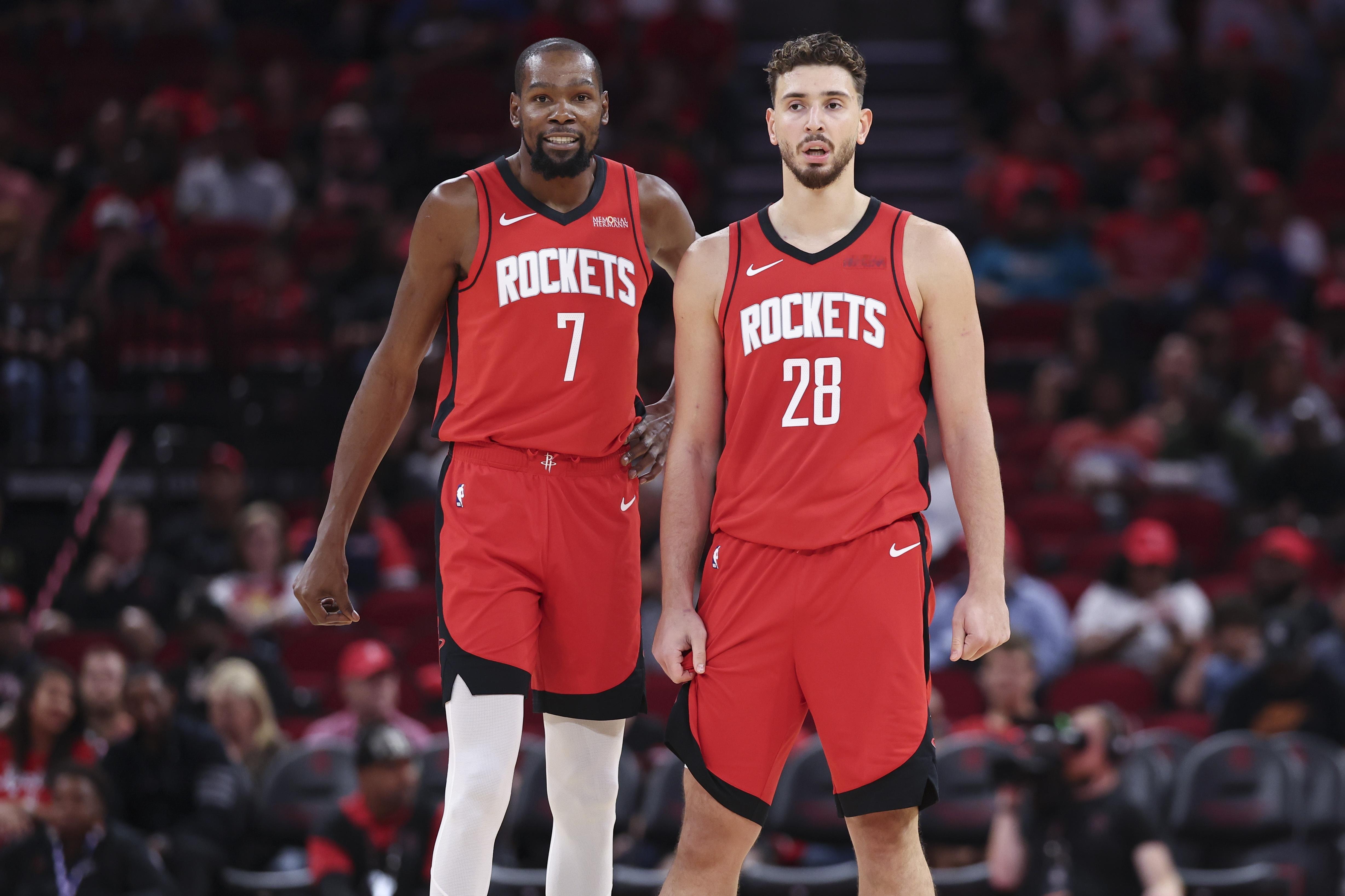 明天战马刺！火箭本赛季面对西部前三的战绩为1胜5负，每百回合仅得110.7分，且