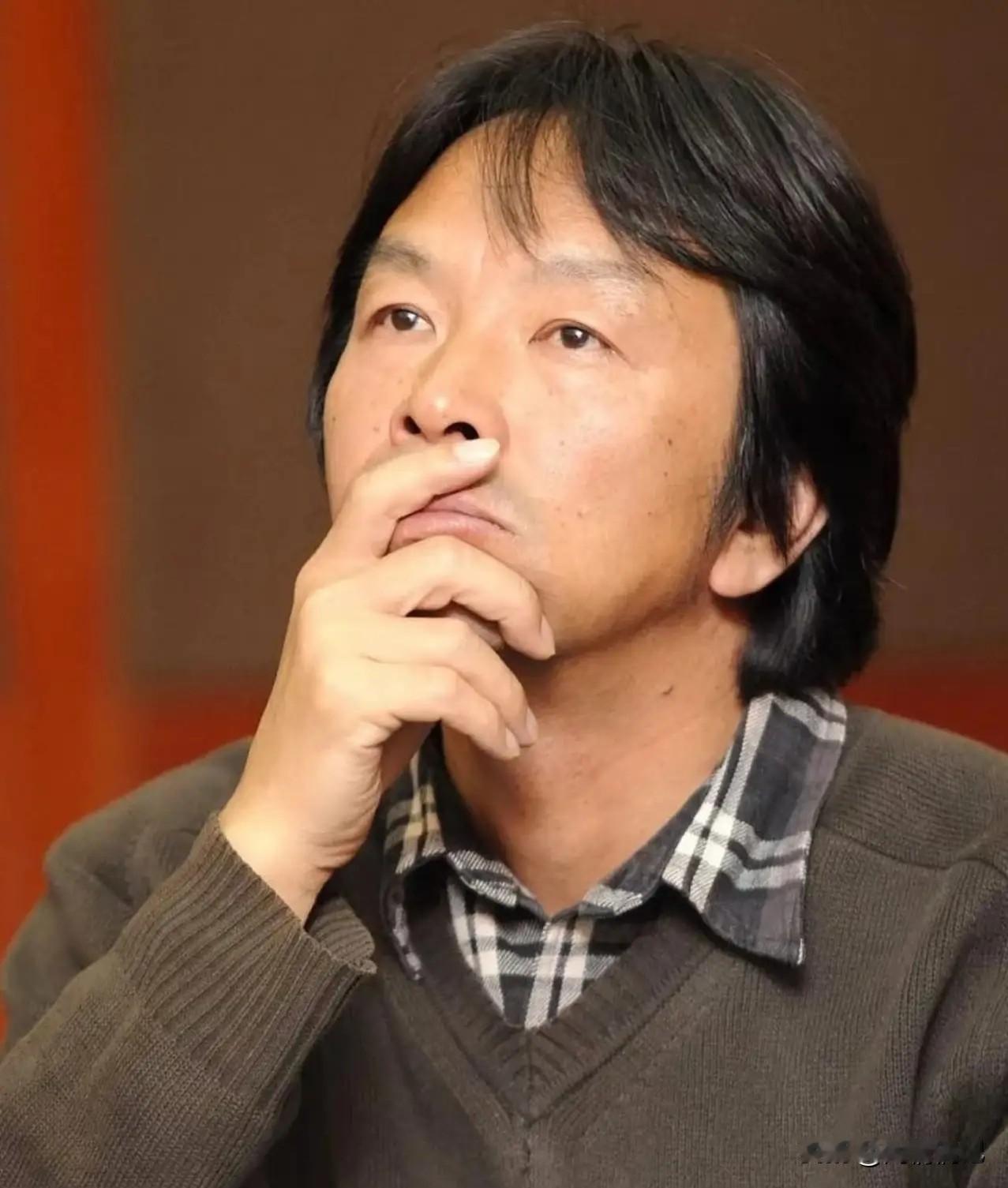 什么叫认知，北大鬼才刘震云说：“凡是让你舒服的，最后榨干你的钱；凡是让你上瘾的，