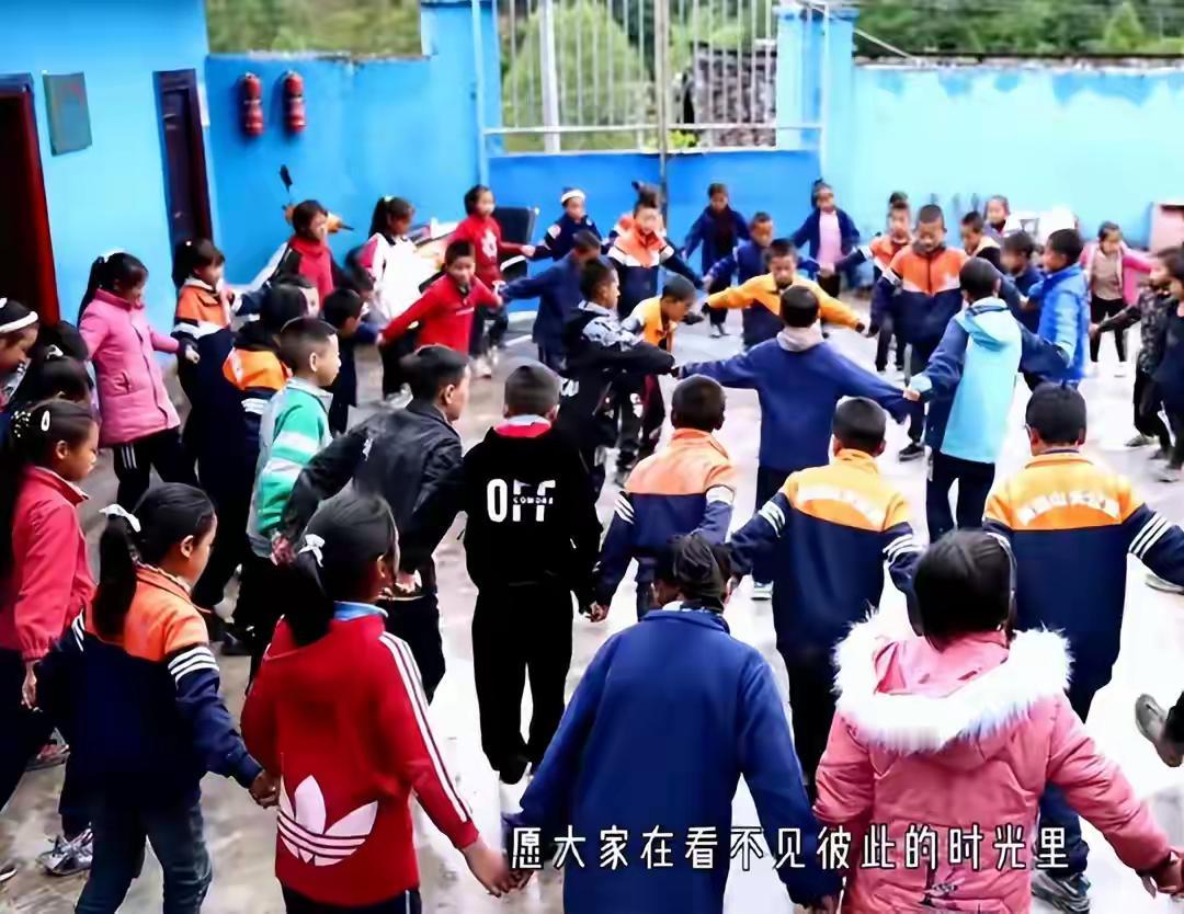 凉山90后支教老师离世！仅34岁、扎根山村8年，遇难原因令人心痛

他最后一个快