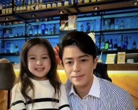 霍建华。林心如  女儿