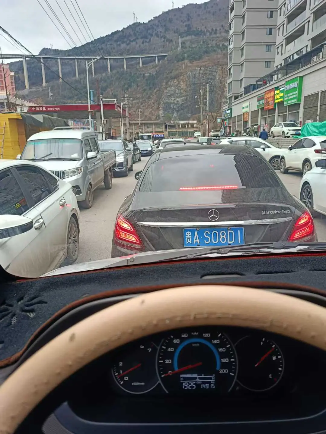 车技不过关过不了云贵川 贵f是哪里的车