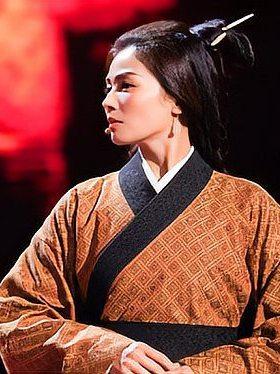 1976年她的墓葬出土，终于证明不是神话人物，而是真实存在的
 
你们知道“她”