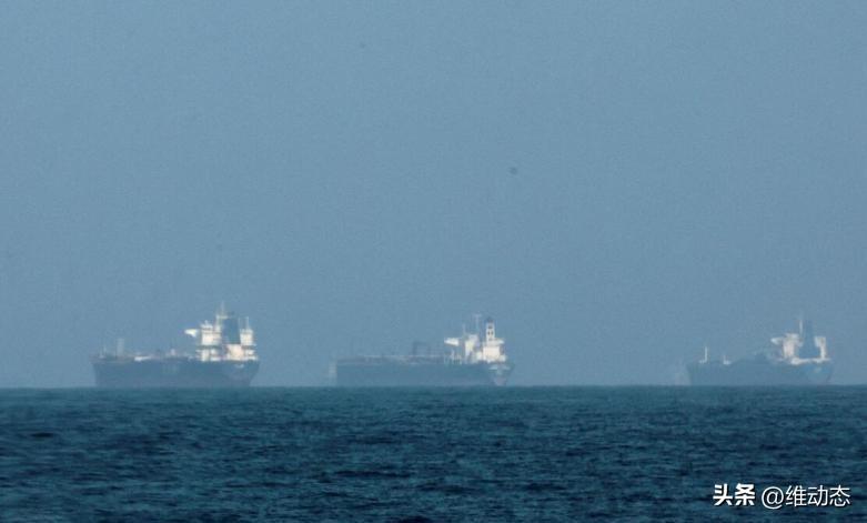 伊朗：驱逐美以大使 允阿拉伯欧洲享有海峡通行权
 
伊朗伊斯兰革命卫队于3月10