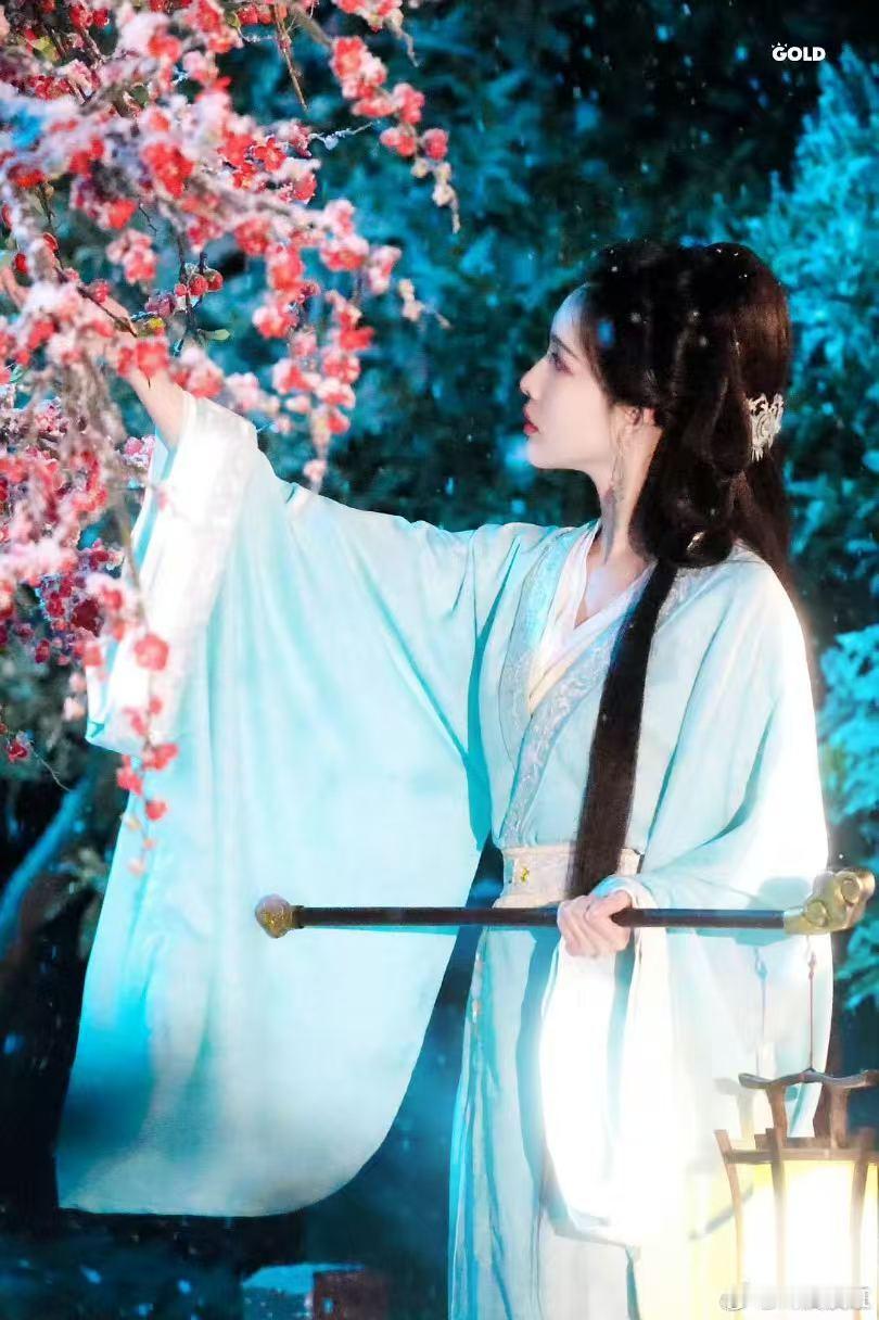 孟子义聂小倩即视感孟子义在《百花杀》里简直美得犯规！加个滤镜和BGM，就有了温柔