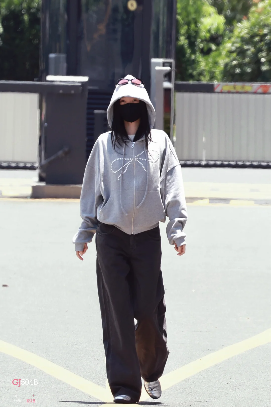 云初的小世子来看主母拉