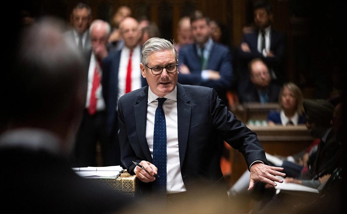 突发！英国首相斯塔默亲自下令，在英吉利海峡拦截并扣押了一艘俄罗斯“影子舰队”油轮