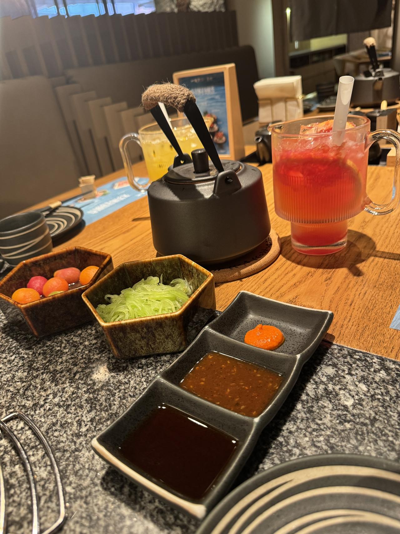我的今日状态：😁轻松愉快
我这里的天气：☀️晴天