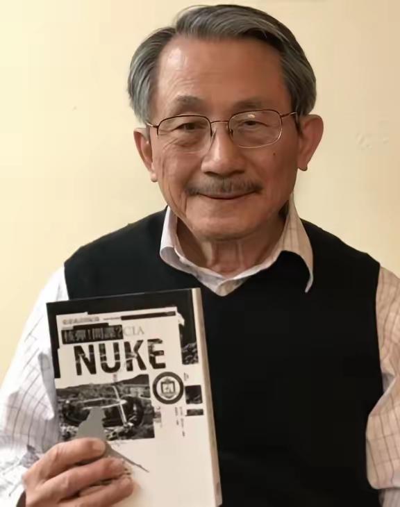 我国核武器专家张宪义带着机密携全家 “叛逃” 美国，谁料，28 年过去了，他竟然