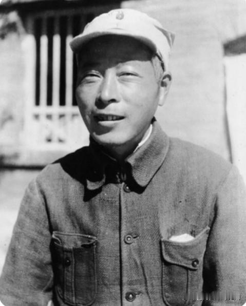 他是新中国四川省第一任省委书记。主政期间，清匪反霸，镇压反革命，实行土改，互助合